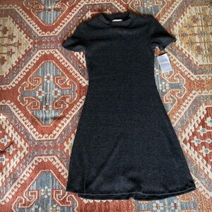 NWT Grey Knit Dress Shortsleeve Mockneck